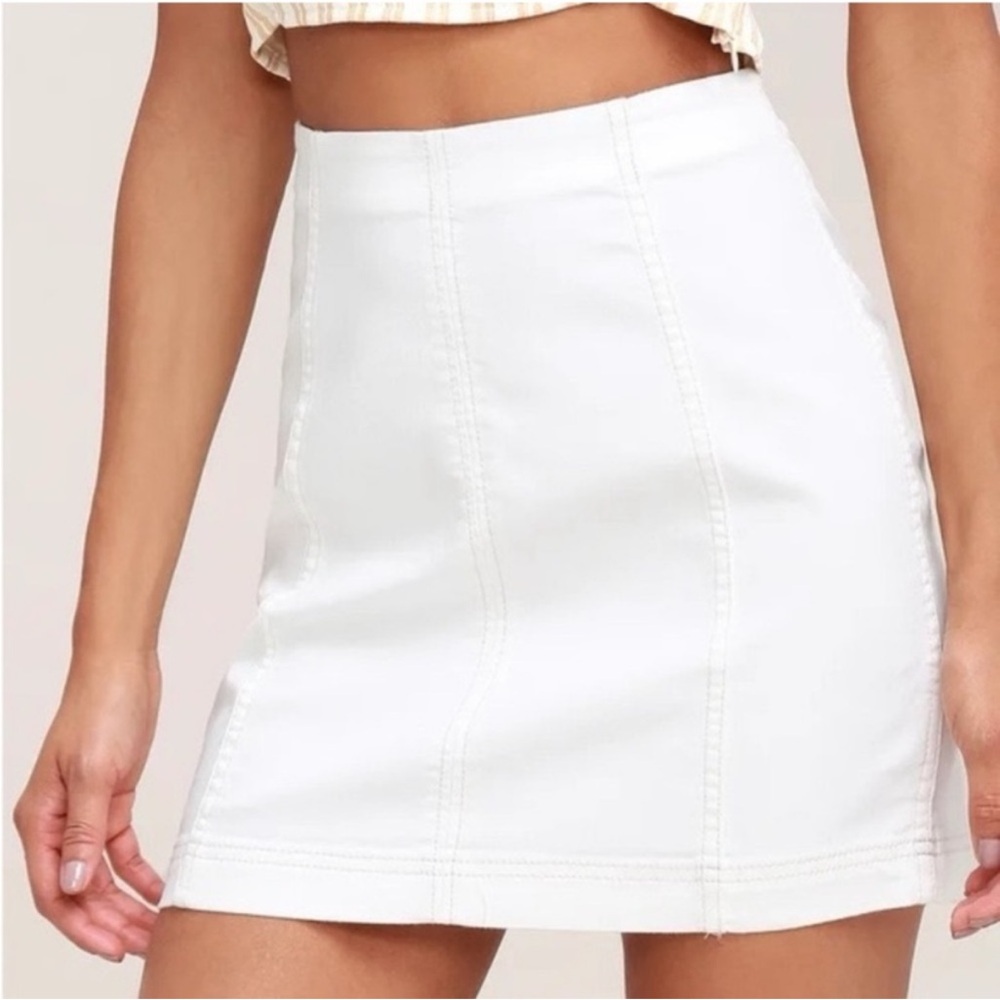 Free People White Women's mini Skirt as 4